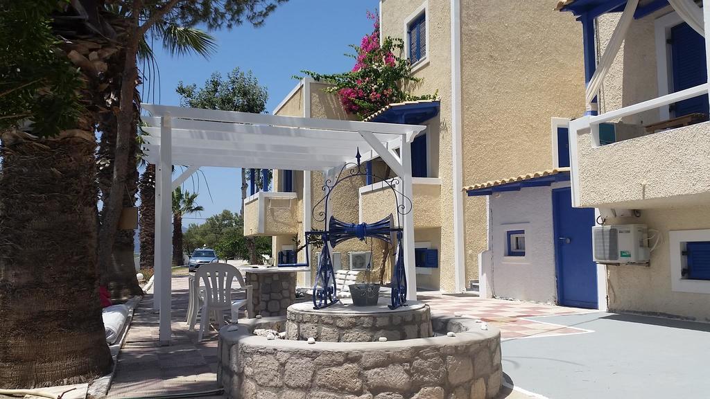 Anemelia Hotel Adamas Exterior foto